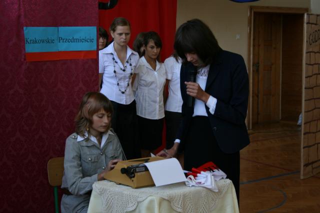 Scena z matką i córką.