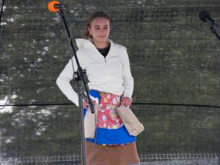 Strój dla uczennicy.