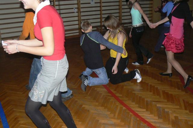 Mam chusteczkę haftowaną...