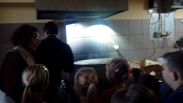 Wyciekczka do fabryki bombek 11